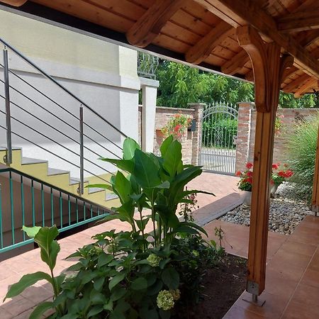 Apartman Kovac-Bilje Esterno foto